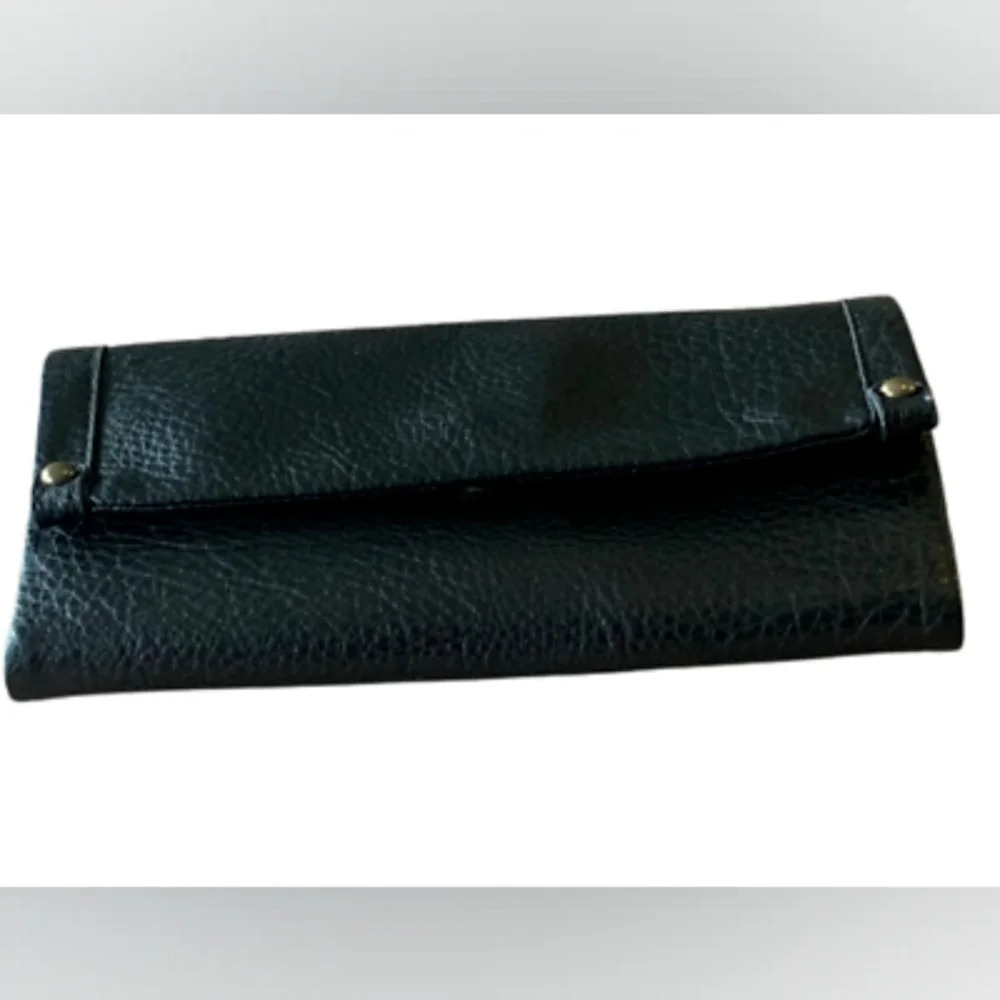 🐼🐼🐼time and Tru Black Extra Soft Wallet w/Bronze Accents, Farrah Flap Front